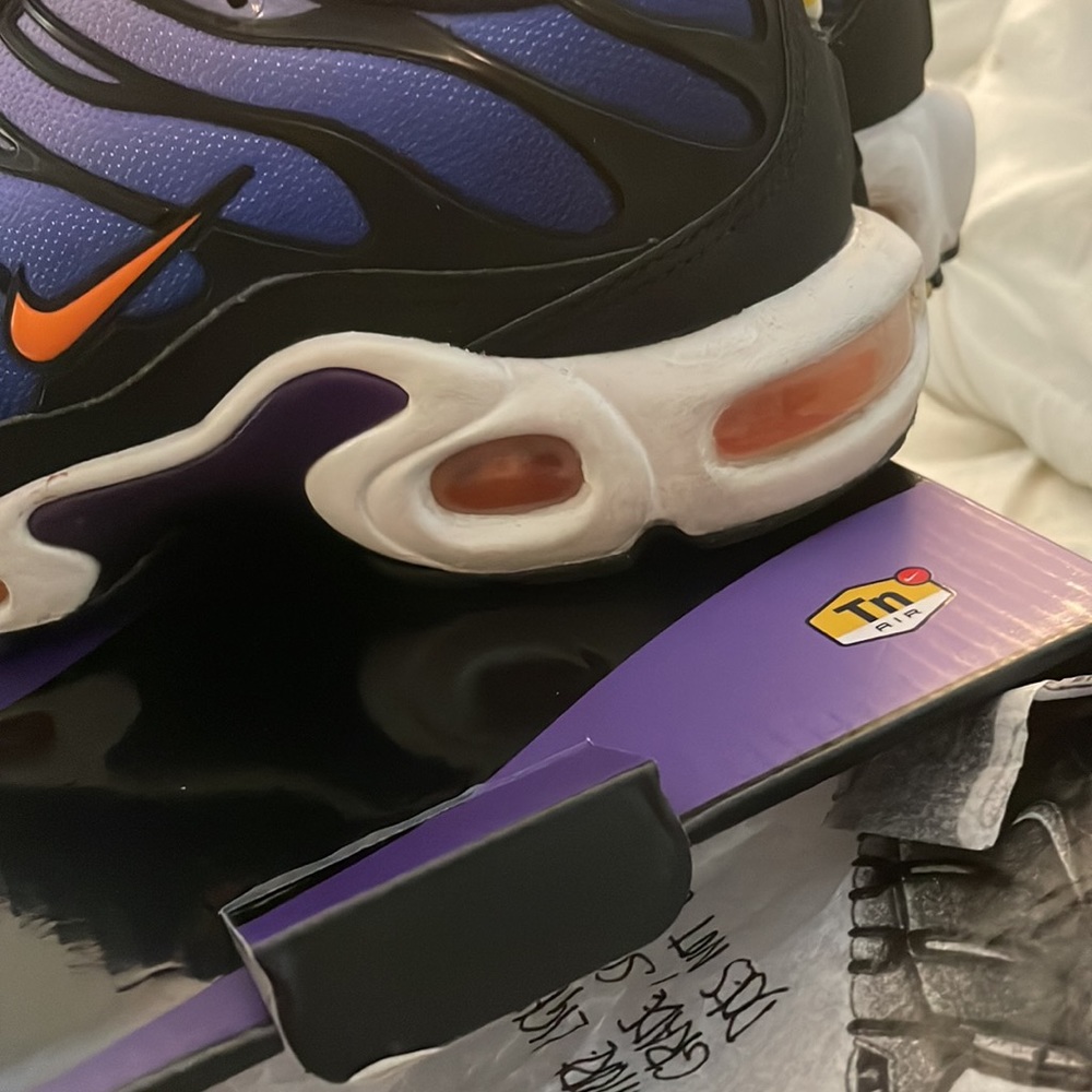 2018 Air Max Plus - Picture 4 of 12